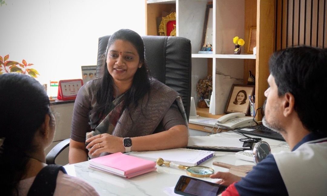 Dermatology 1 Dr. Varsha D V Dermatologist in Bangalore consulting patient at Boss Multispeciality Hospital